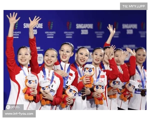 中国花游集体技巧自选决赛《秦俑魂》以229.0186分力压俄罗斯夺冠 中国花游集体技巧自选决赛《秦俑魂》以229.0186分力压俄罗斯夺冠