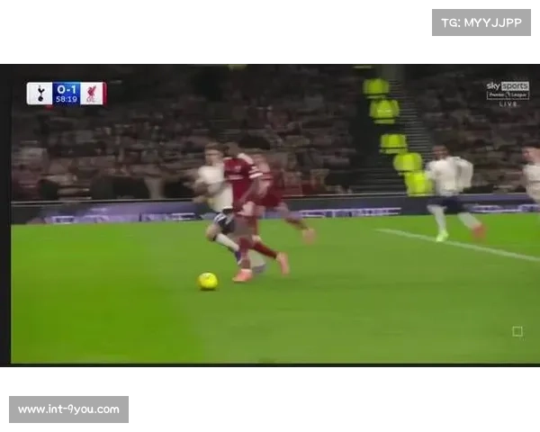 利物浦官方确认伊萨克踝关节损伤及腓骨骨折，已成功接受手术